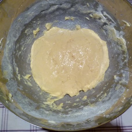 Krok 3 - Pączki karnawałowe z marcepanem foto