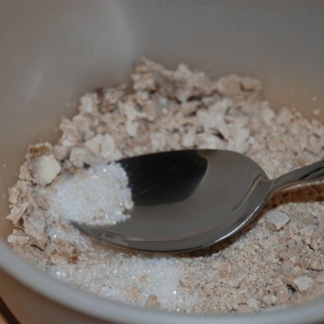 Krok 1 - Pączki pieczone z marmoladą foto