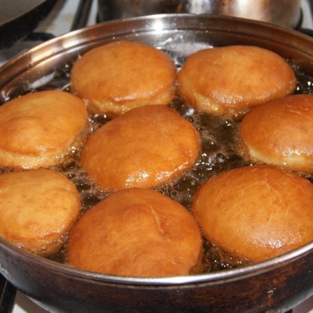 Krok 7 - pączki z gotowanych ziemniaków foto