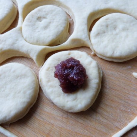 Krok 8 - Pączki z lukrem i skórką pomarańczową foto
