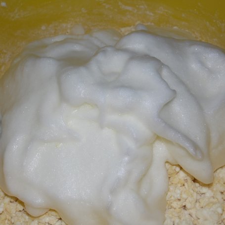 Krok 3 - Pączki z sera białego foto
