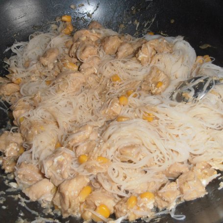 Krok 5 - Pad thai foto