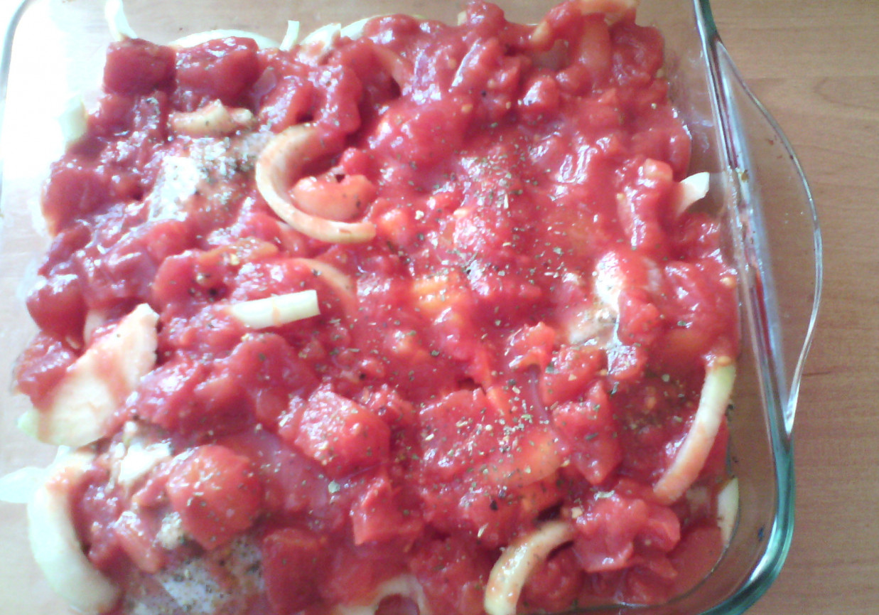 Pałki w sosie pomidorowym foto
