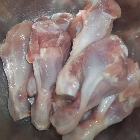 Krok 1 - Pałki z kurczaka z odrobiną cynamonu foto