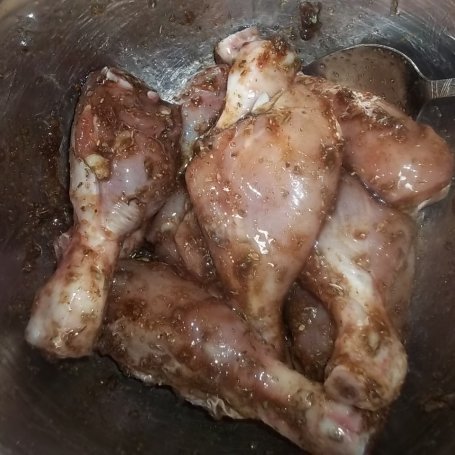 Krok 3 - Pałki z kurczaka z odrobiną cynamonu foto