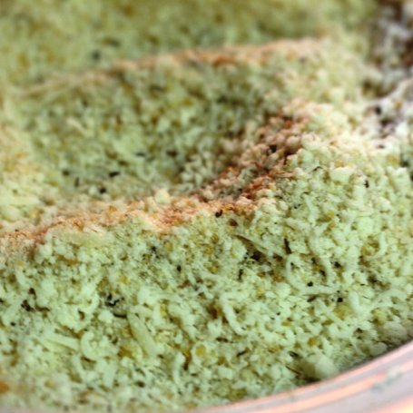 Krok 1 - Paluszki z kurczaka w parmezanowej panierce foto