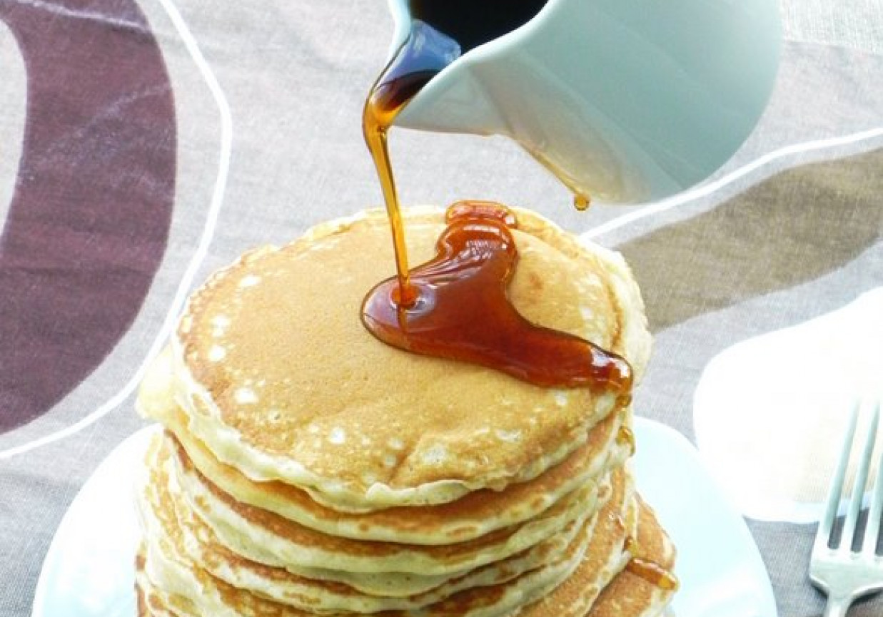 Pancakes na mleku foto