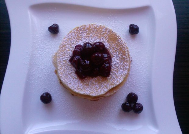 Fotografia przedstawiająca Pancakes - naleśniki amerykańskie