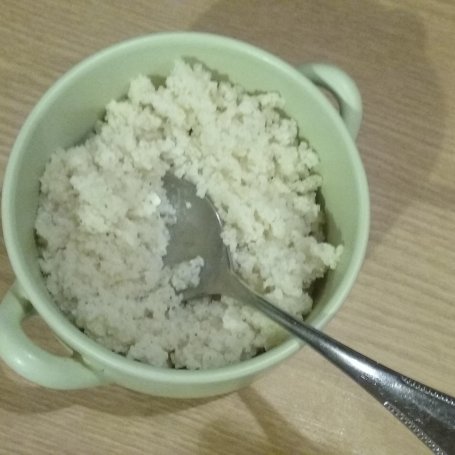 Krok 1 - Pankejki z kaszy jaglanej z malinami foto
