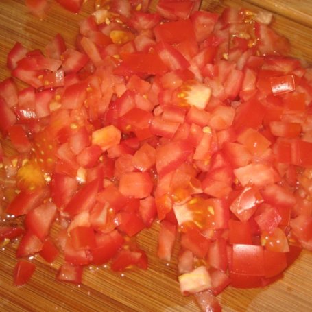 Krok 1 - Panzanella ogórkowo- pomidorowa z grzankami foto