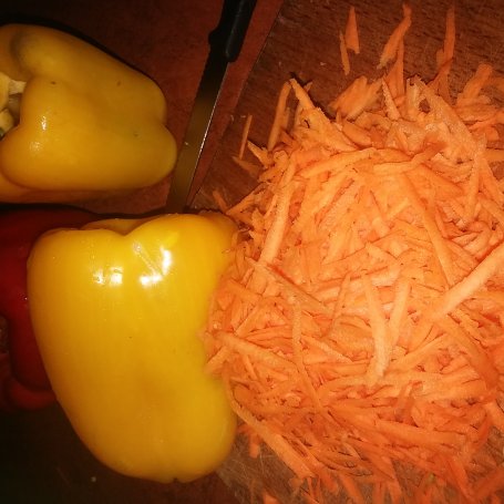 Krok 1 - Papryka faszerowana kaszą gryczaną foto