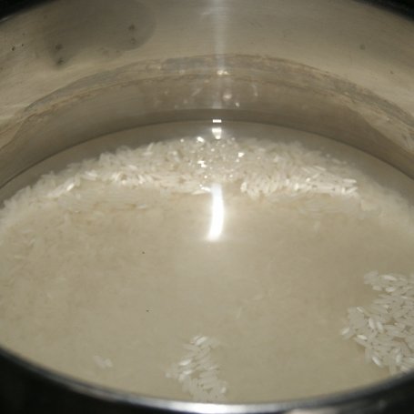 Krok 1 - Papryka faszerowana kurczakiem foto