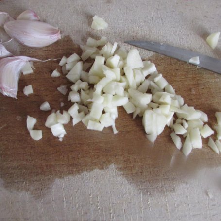 Krok 3 - PAPRYKA FASZEROWANA MIĘSEM I KASZĄ KUSKUS foto