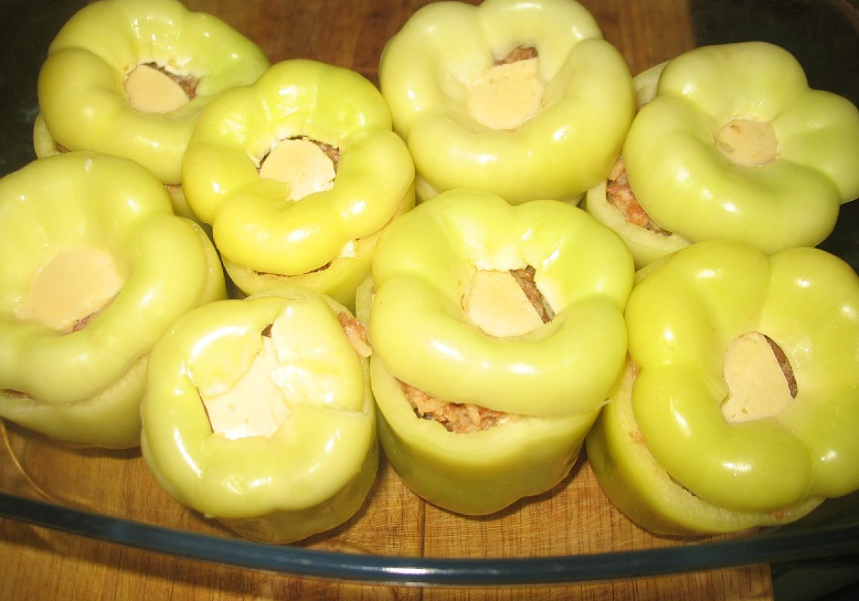 Papryka nadziewana foto