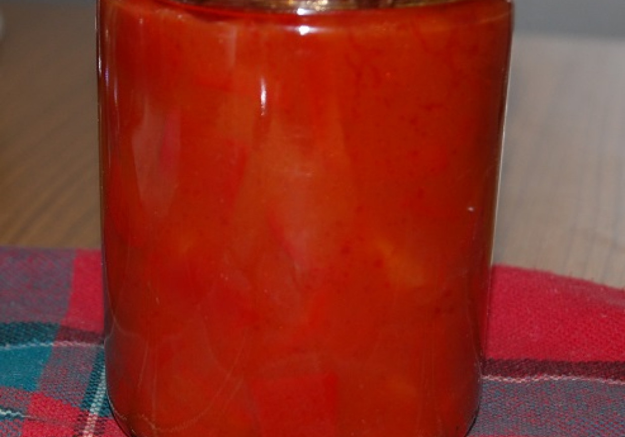 Papryka w sosie pomidorowym foto