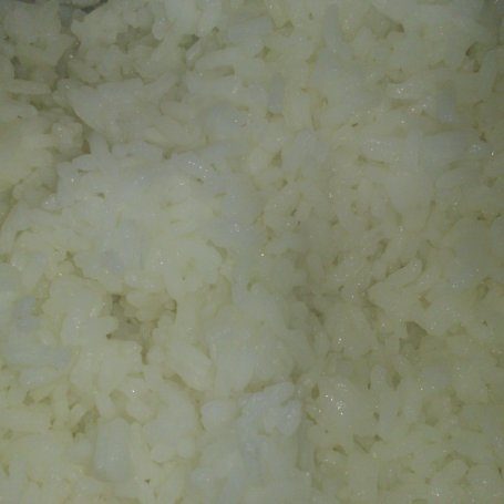 Krok 1 - Papryka z ryżem, włoszczyzną i mięsem królika foto