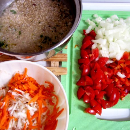 Krok 1 - Paprykarz warzywny z ryżem  foto