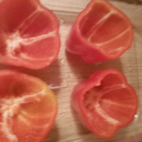 Krok 2 - Papryki faszerowane komosą, indykiem i warzywami foto