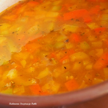 Krok 4 - Paprykowa zupa curry z kurczakiem foto