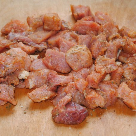 Krok 1 - Paprykowa zupa gulaszowa foto