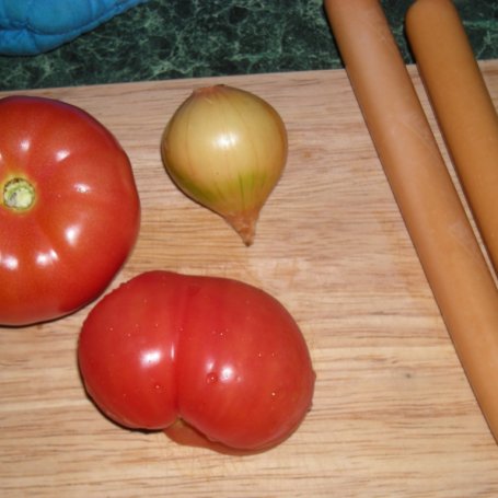 Krok 1 - parówki w pomidorach z oregano foto