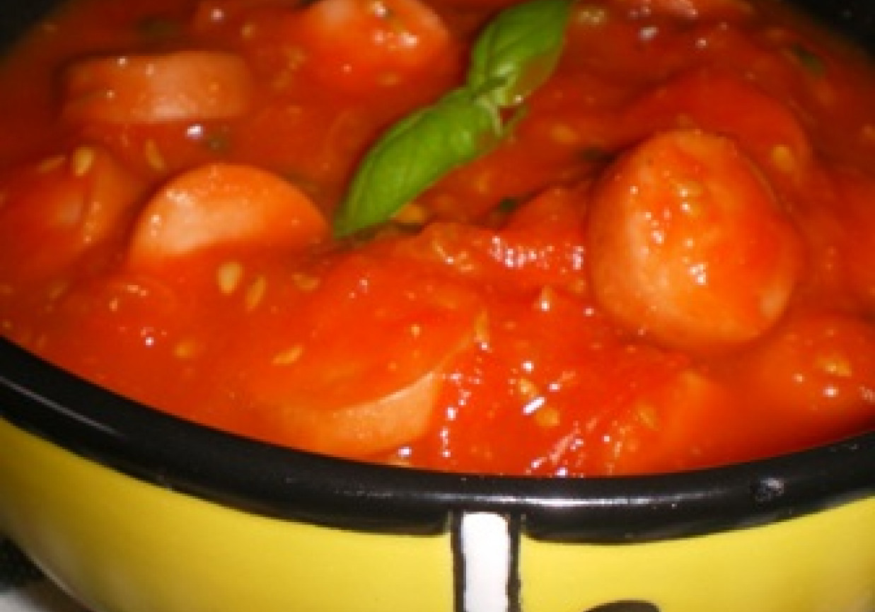 Parówki w sosie pomidorowym foto