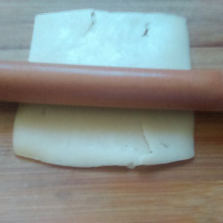 Krok 2 - Parówki z serem i szynką  foto