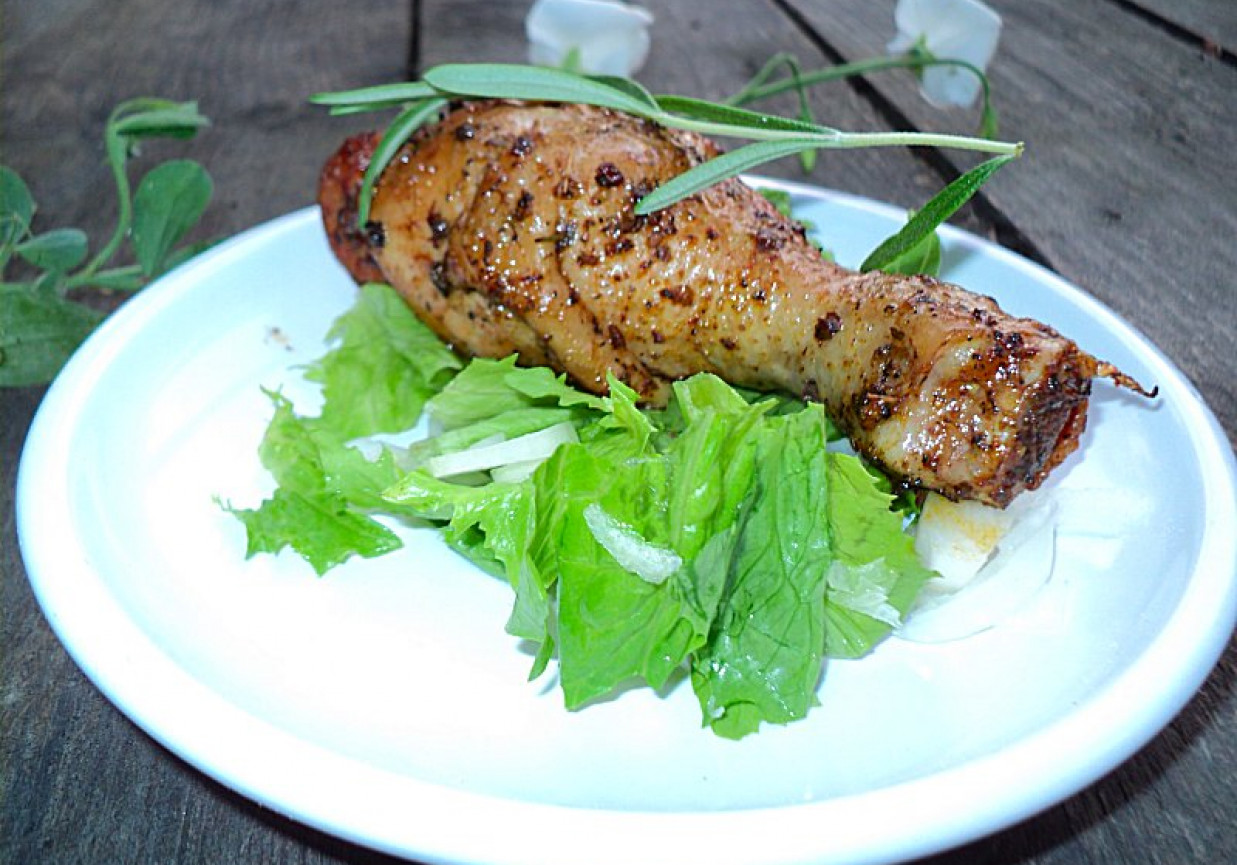 Parzone- Grillowane pałki z kurczaka z rozmarynem, czosnkiem i ziołami  foto