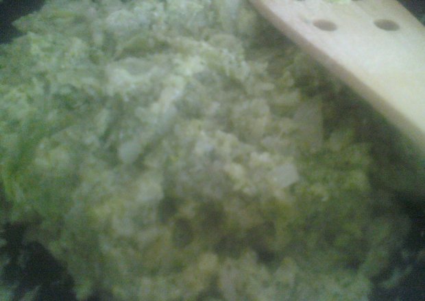 Fotografia przedstawiająca pasta brokułowa