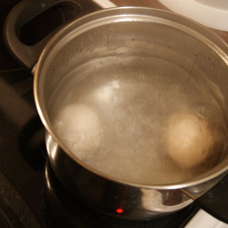 Krok 1 - Pasta jajeczna - przepis podstawowy foto