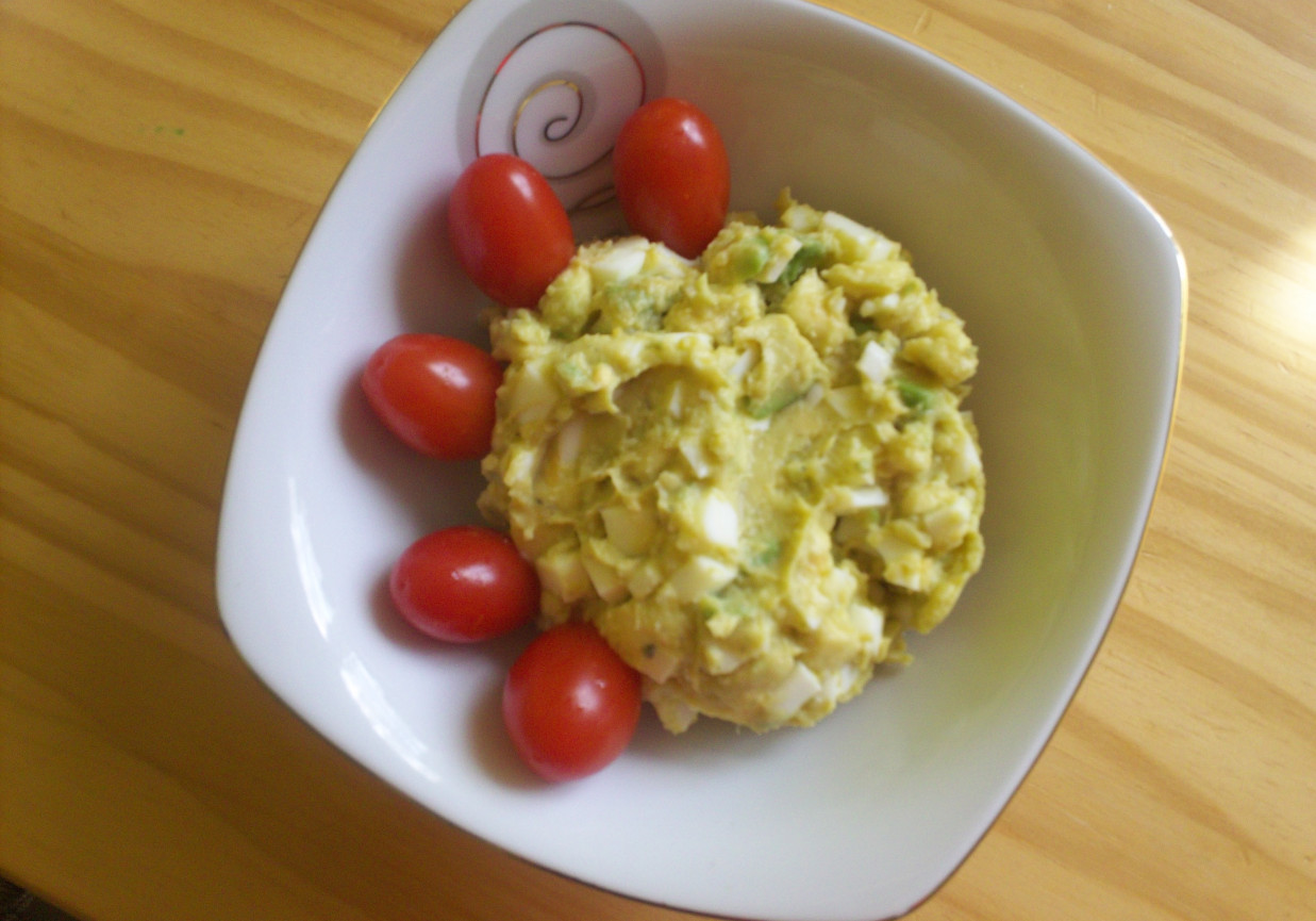 Pasta jajeczna z awokado DoradcaSmaku.pl