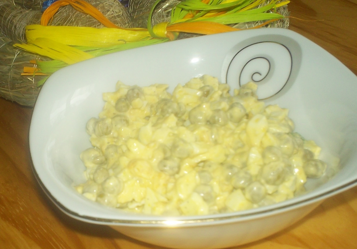 Pasta jajeczna z groszkiem DoradcaSmaku.pl
