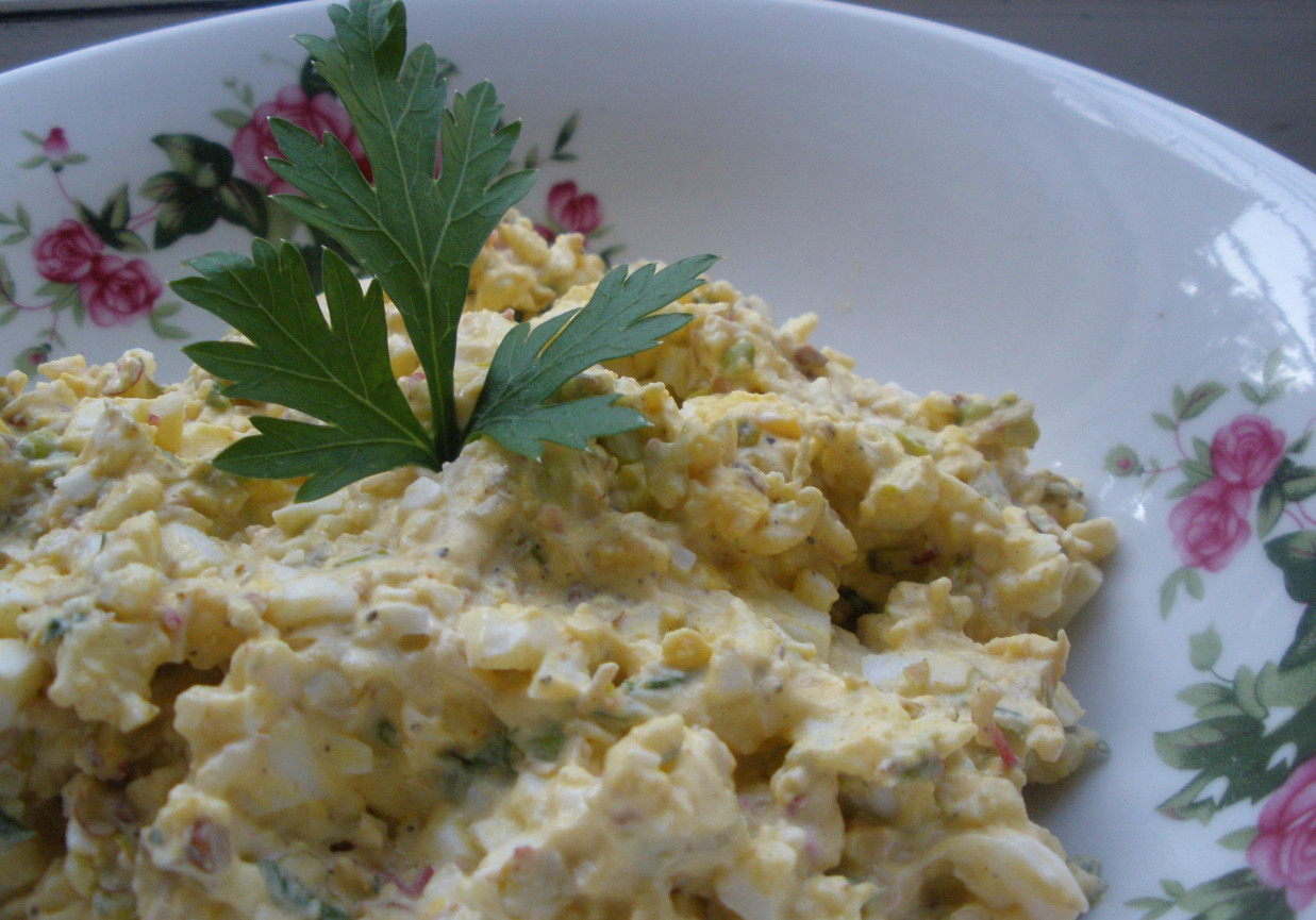 Pasta jajeczna z kiełkami rzodkiewki DoradcaSmaku.pl