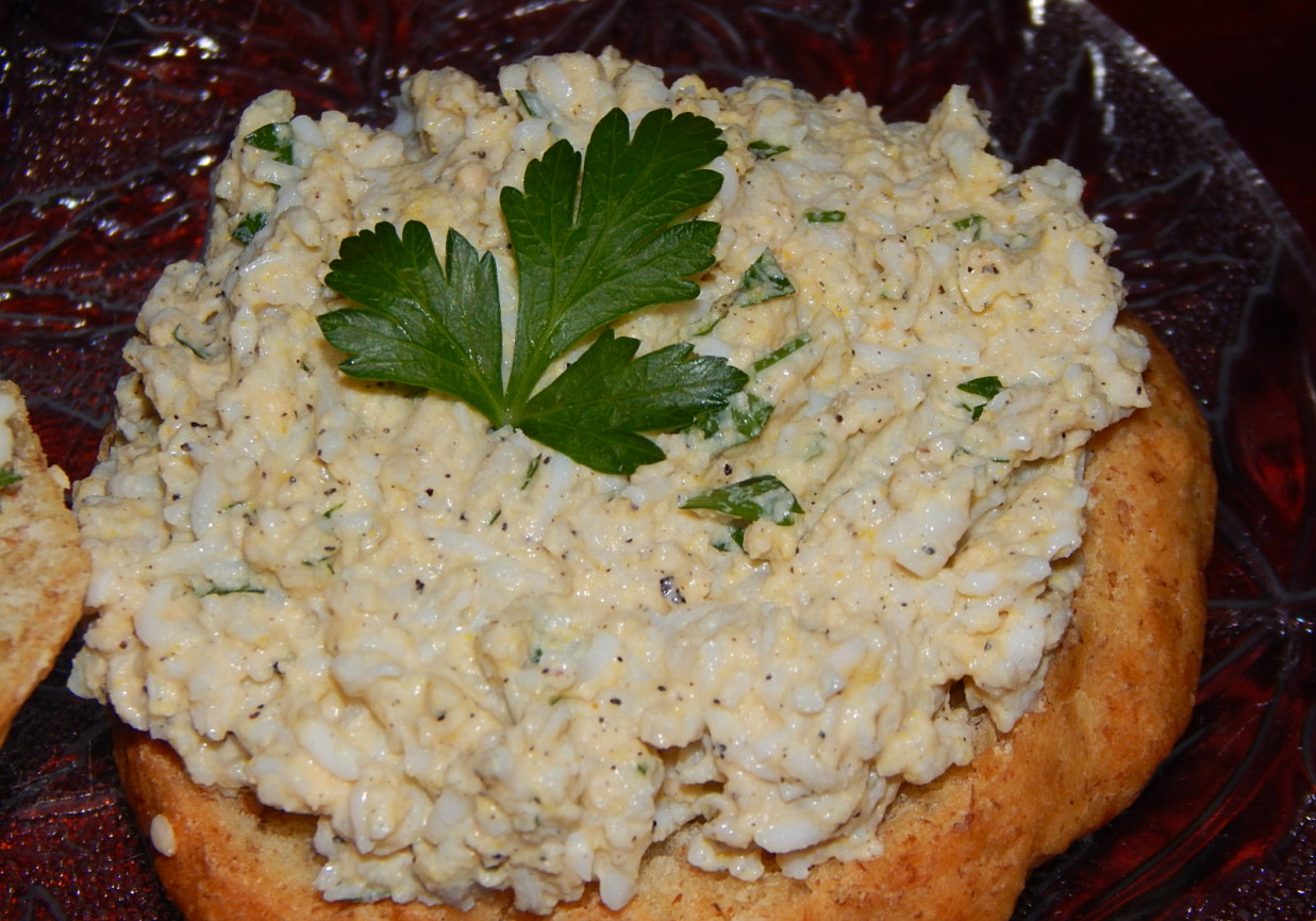 Pasta jajeczna z natką pietruszki DoradcaSmaku.pl