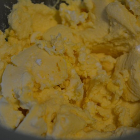 Krok 2 - Pasta jajeczna z orzechami foto
