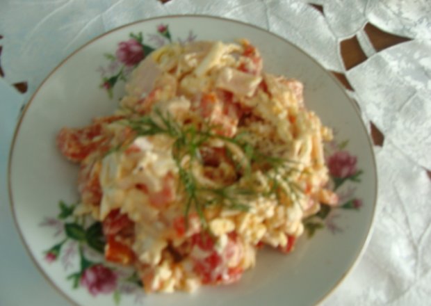 Fotografia przedstawiająca pasta jajeczna z szynką