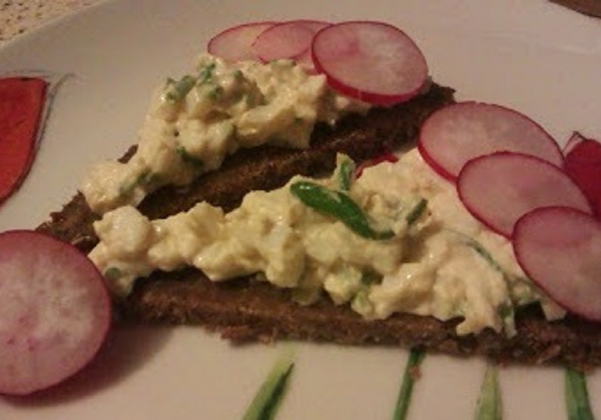 Pasta jajeczna ze szczypiorkiem DoradcaSmaku.pl