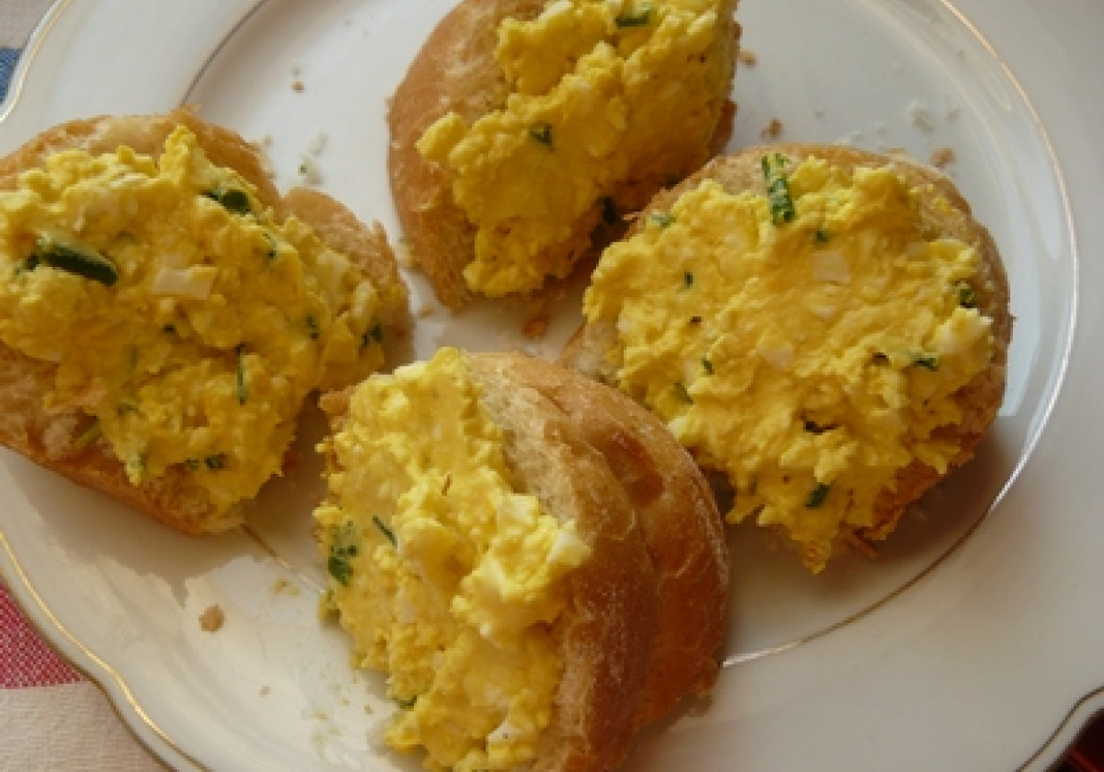 Pasta jajeczna ze szczypiorkiem DoradcaSmaku.pl