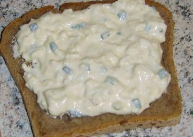 Fotografia przedstawiająca pasta jajeczna