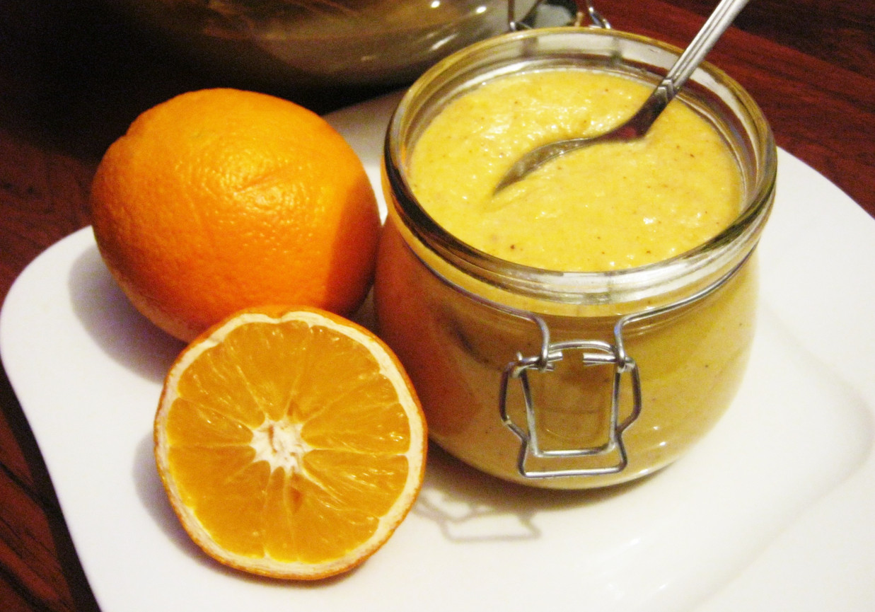 Pasta pomarańczowa z cynamonem foto