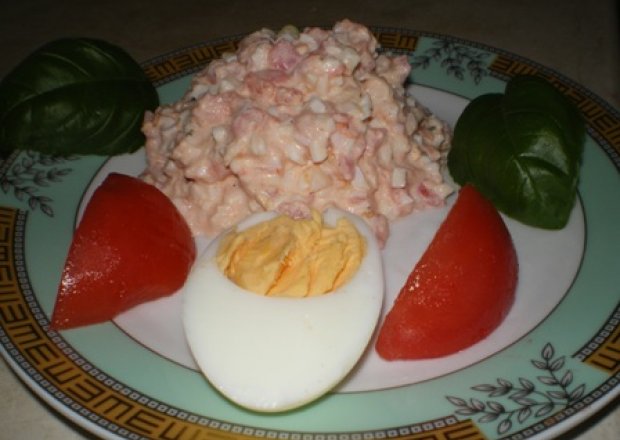 Fotografia przedstawiająca Pasta pomidorowo-jajeczna