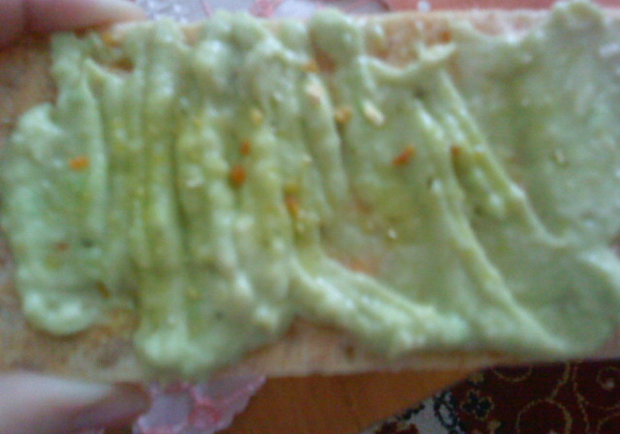 pasta z avocado foto