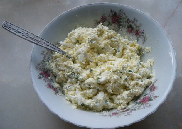 Fotografia przedstawiająca Pasta z jaj i białego sera