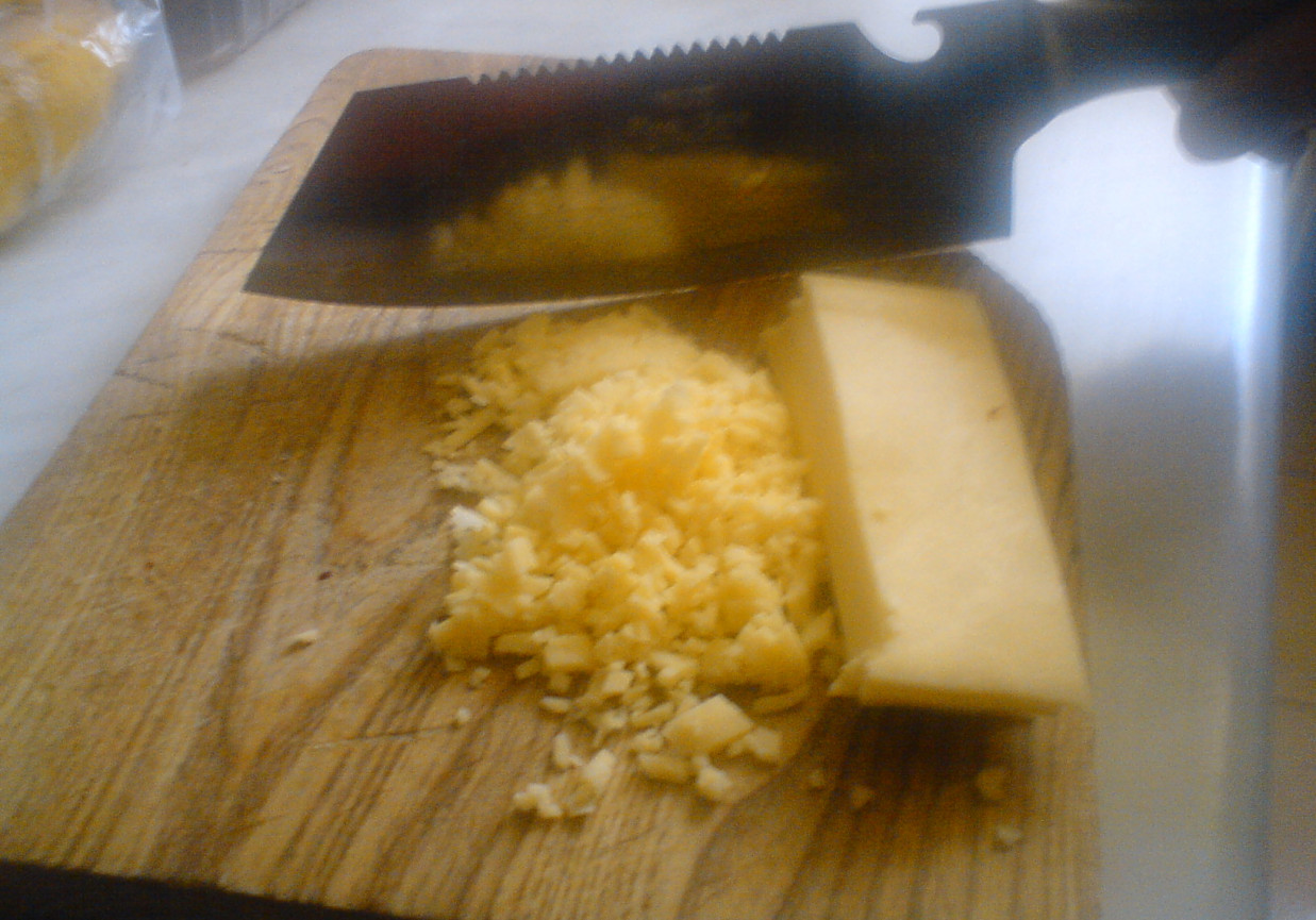 Pasta z jajek i żółtego sera ze szczypiorkiem do pieczywa foto