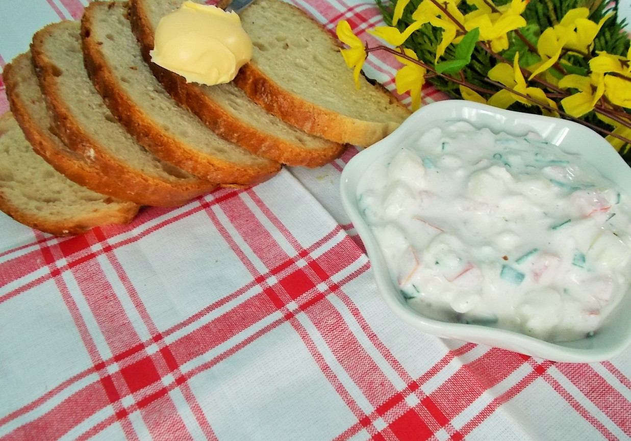 Pasta z sera białego i warzyw foto