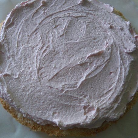 Krok 5 - Pastelowy tort urodzinowy Majki foto