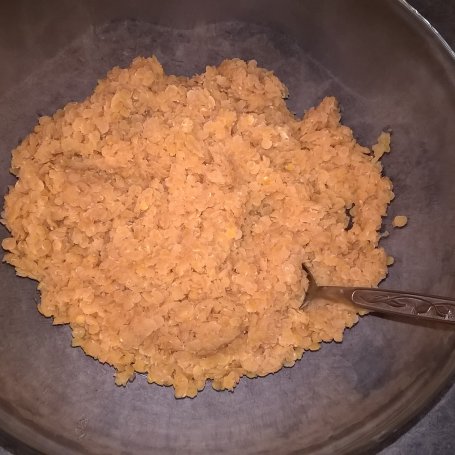 Krok 2 - Pasztet z czerwonej soczewicy i marchewki foto