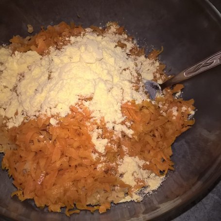 Krok 4 - Pasztet z czerwonej soczewicy i marchewki foto