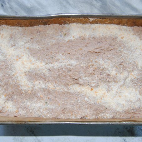 Krok 4 - Pasztet z galaretką z czarnej porzeczki foto