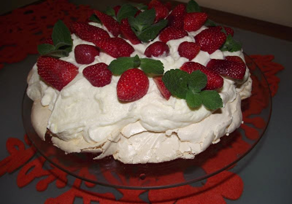 Pavlova Z Mascarpone I Truskawkami Doradcasmaku Pl